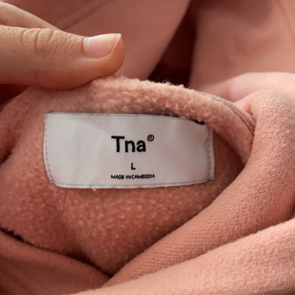 Aritzia tna hoodie - Picture 3 of 3